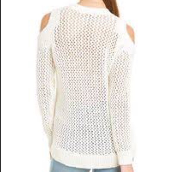 ALLSaints | Arzana Open Shoulder Top in Off White - Picture 7 of 10